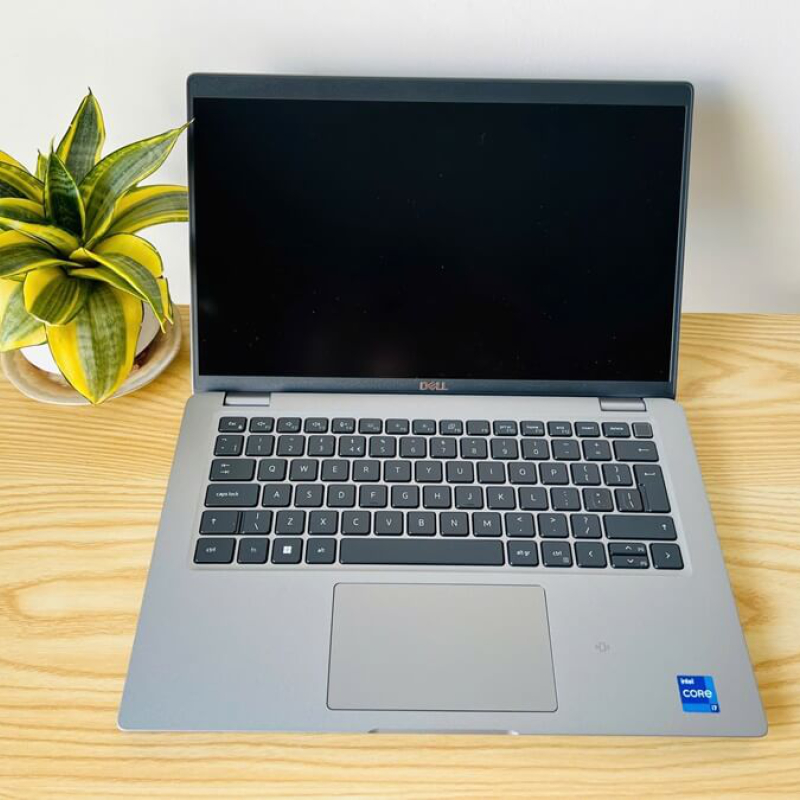 Dell Latitude 5440 Dell Latitude 5440
