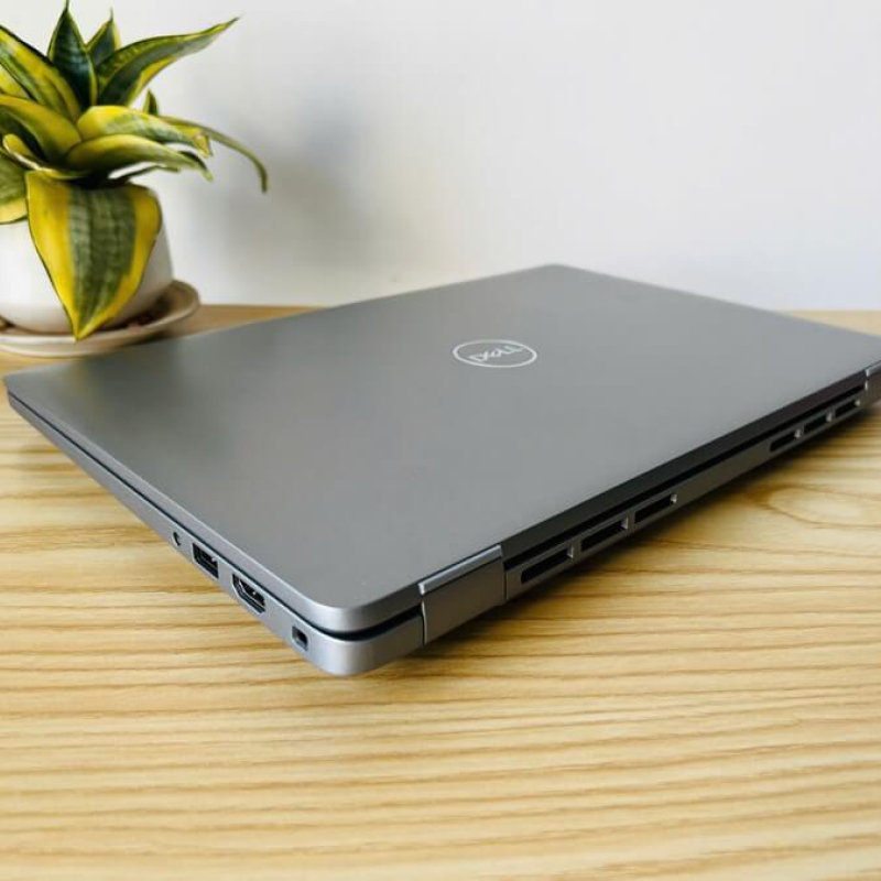 Dell Latitude 5440 Dell Latitude 5440